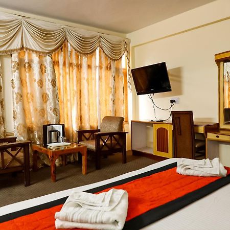מנאלי Hotel Nitesh מראה חיצוני תמונה
